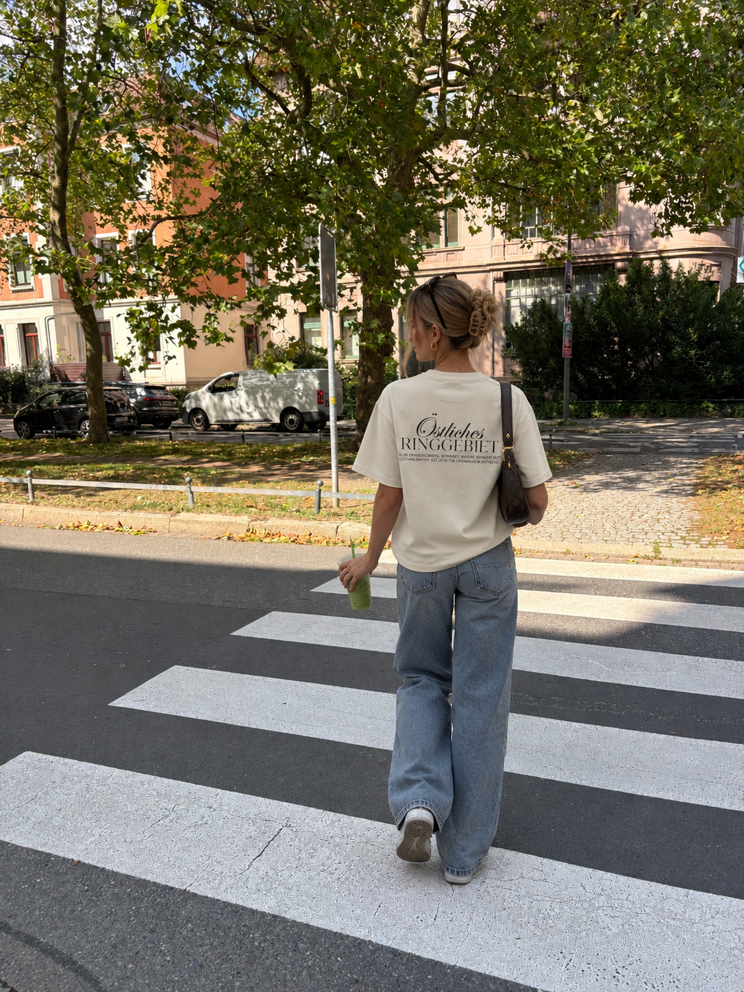 ÖSTLICHES RINGGEBIET T-SHIRT